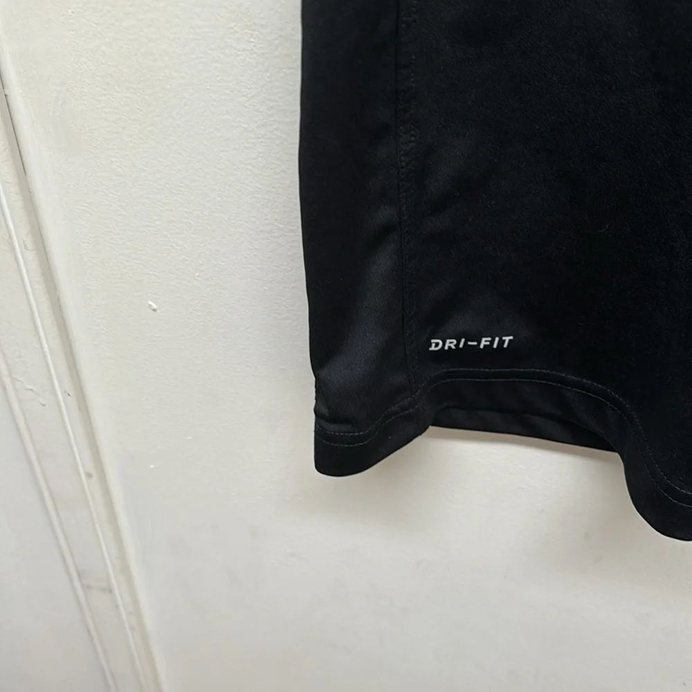 Nike Dri-Fit Tank Top - Size L